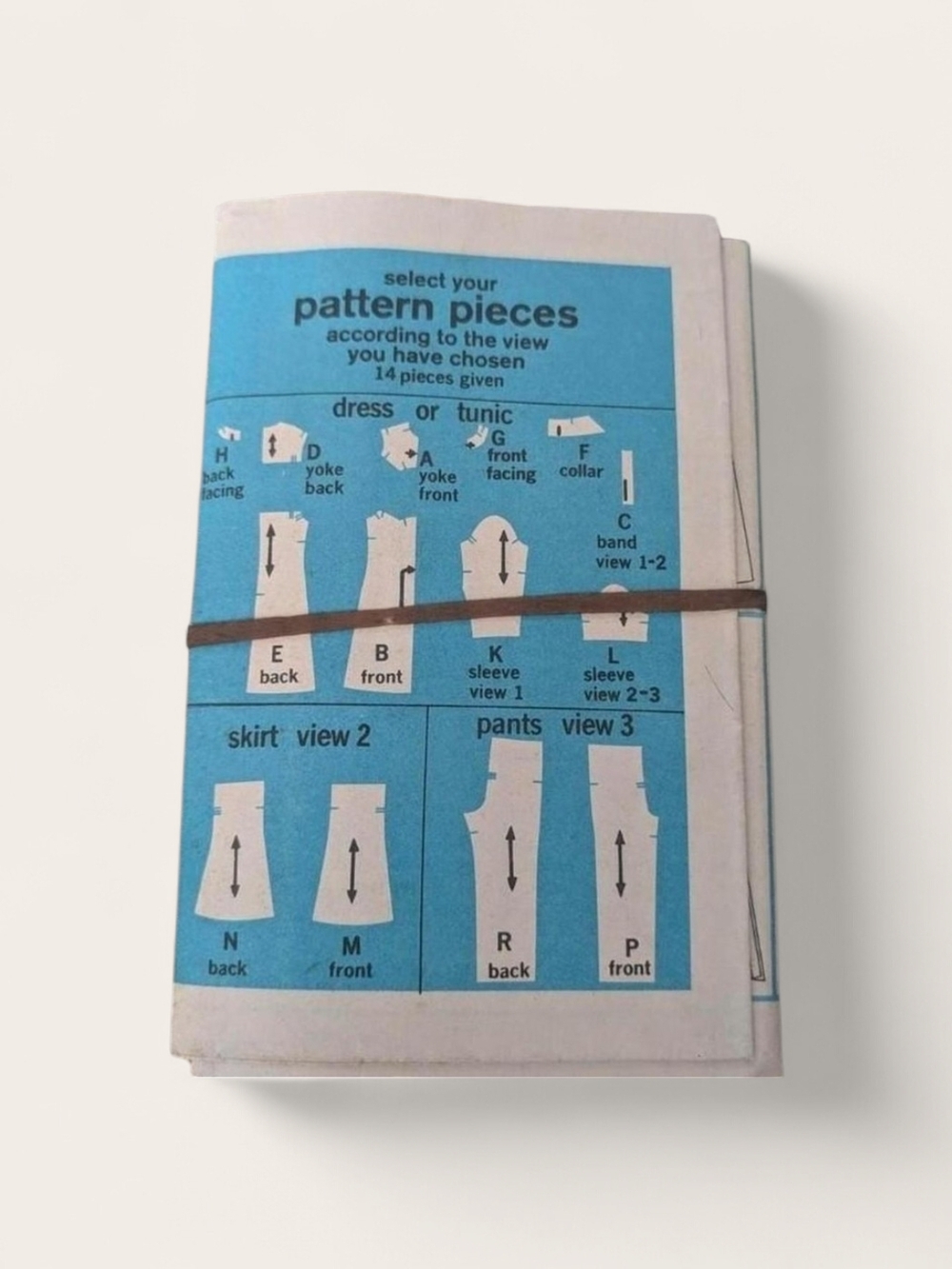 1972 Simplicity Sewing Pattern - Picture 2 of 2
